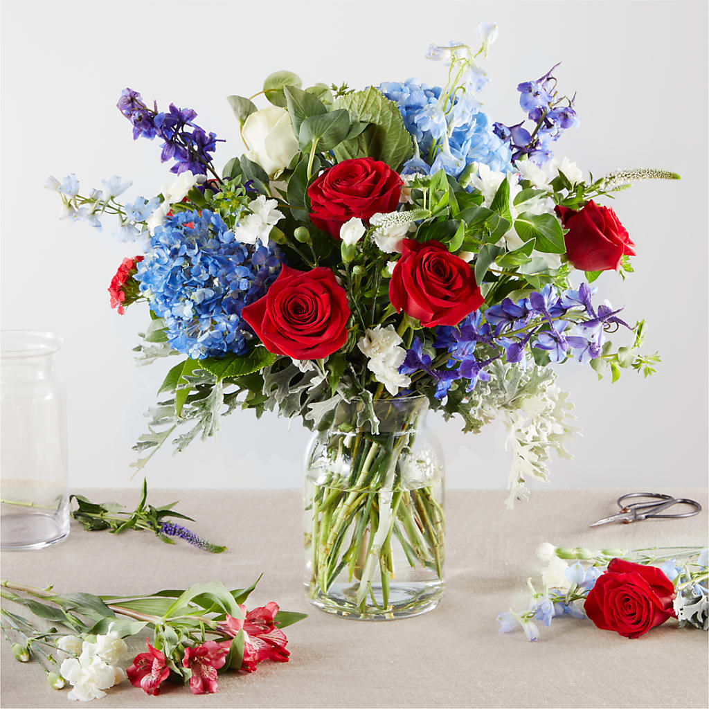 Star Spangled - A Florist Original – Gibney-sims Flowers, Hannibal MO