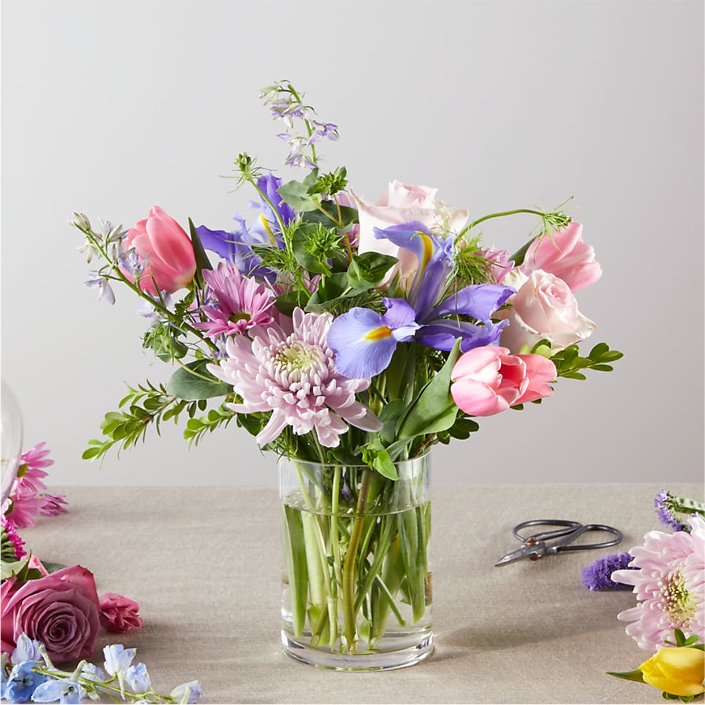 Pastel Tradition - A Florist Original – Gibney-sims Flowers, Hannibal MO