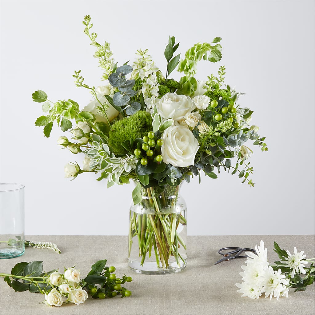 Irish Garden - A Florist Original – Gibney-sims Flowers, Hannibal MO