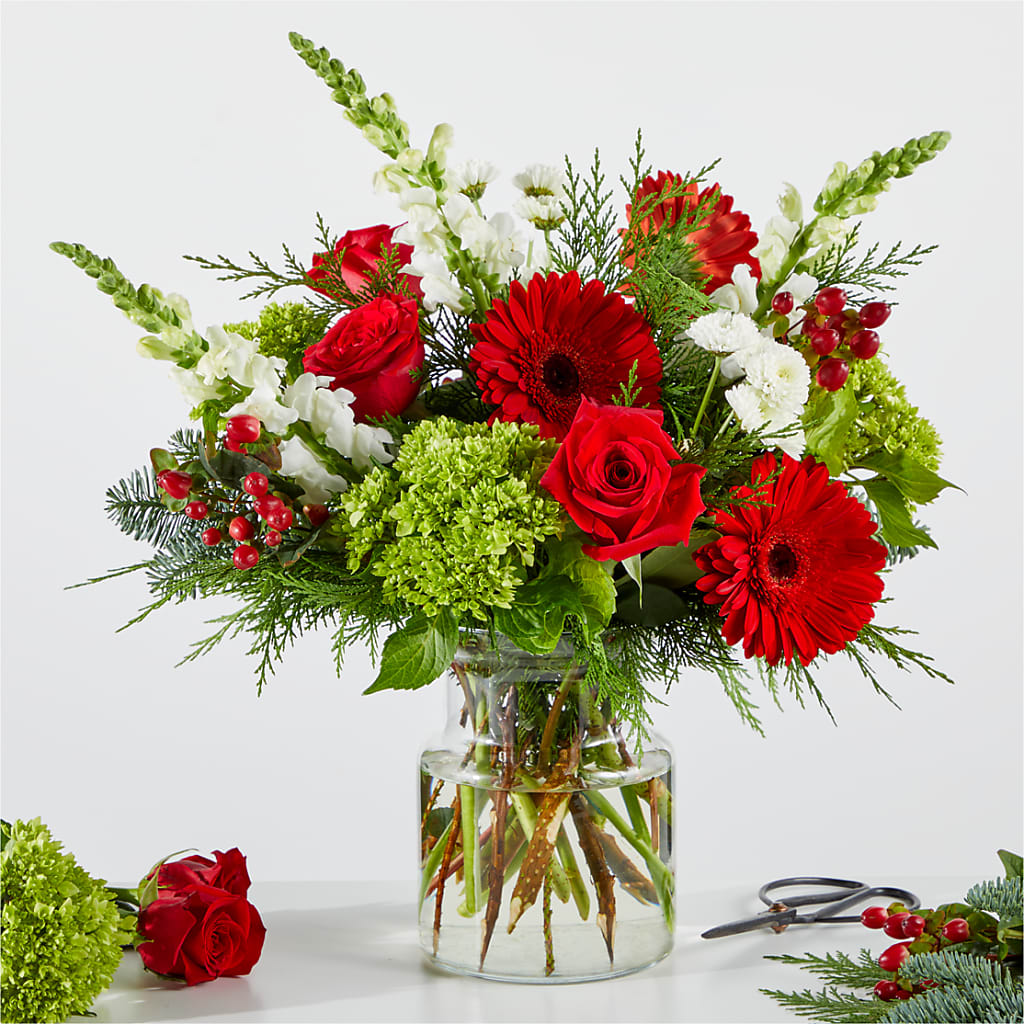 Merry Moment Bouquet – A Florist Original – Gibney-sims Flowers, Hannibal MO