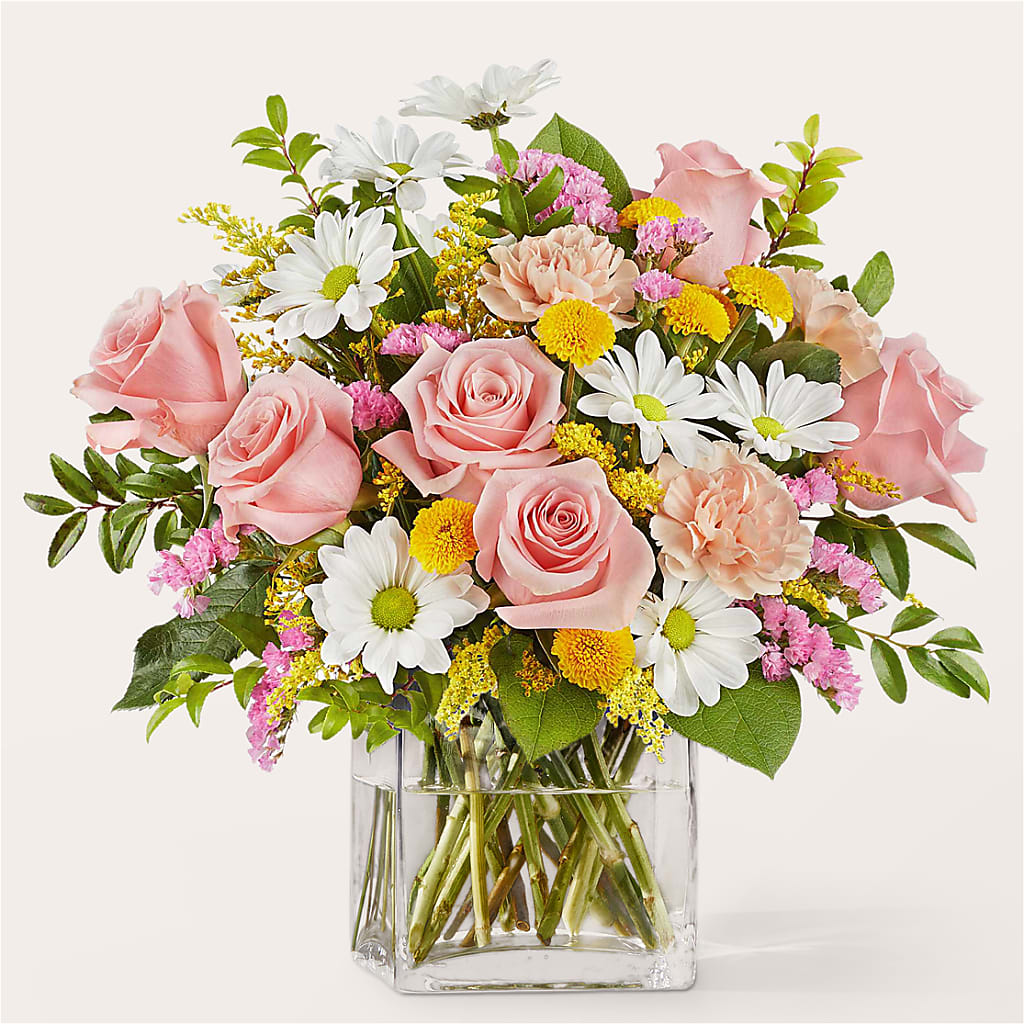 Country Cottage Bouquet – Gibney-sims Flowers, Hannibal MO