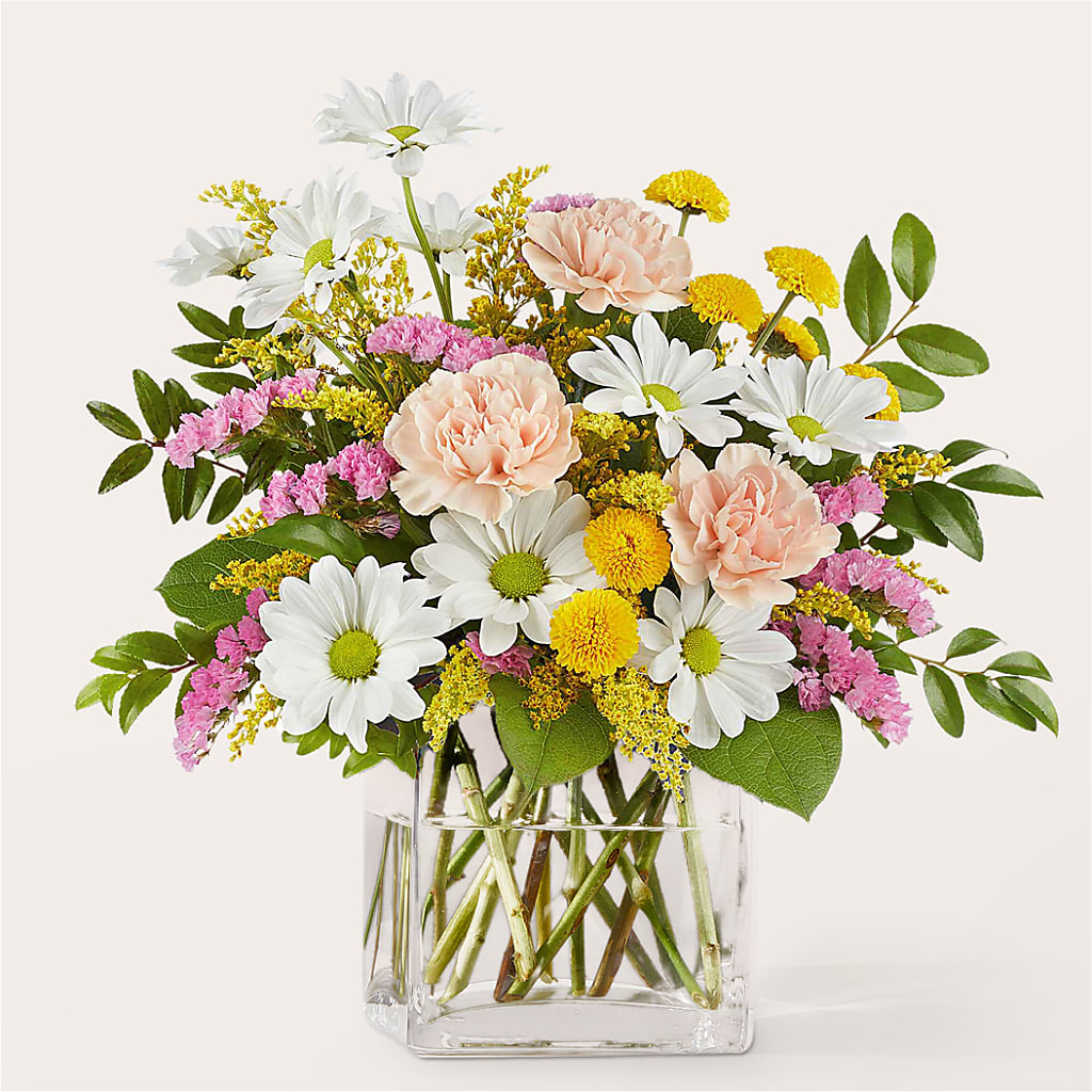Country Cottage Bouquet – Gibney-sims Flowers, Hannibal MO