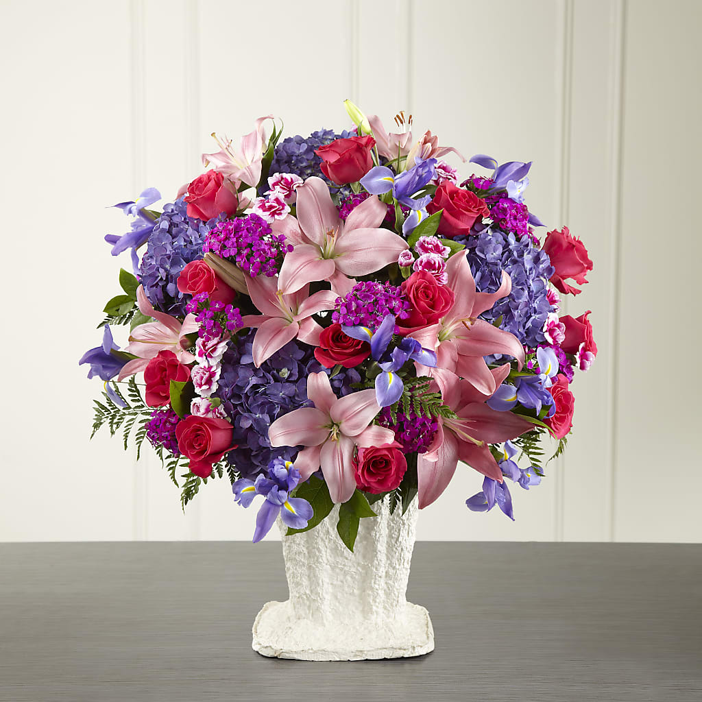 We Fondly Remember Arrangement – Gibney-sims Flowers, Hannibal MO