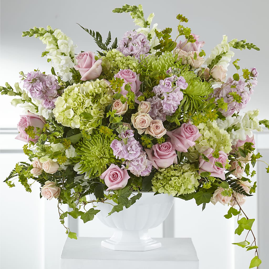 Radiant Embrace Arrangement – Gibney-sims Flowers, Hannibal MO