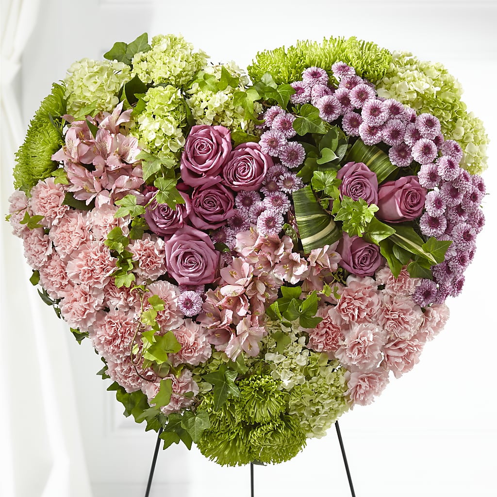 Heartwarming Standing Heart – Gibney-sims Flowers, Hannibal MO