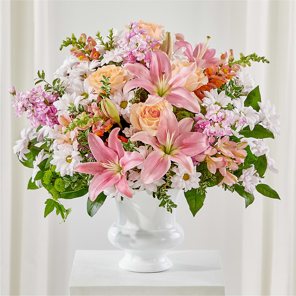 Heartfelt Gesture Urn Arrangement – Gibney-sims Flowers, Hannibal MO