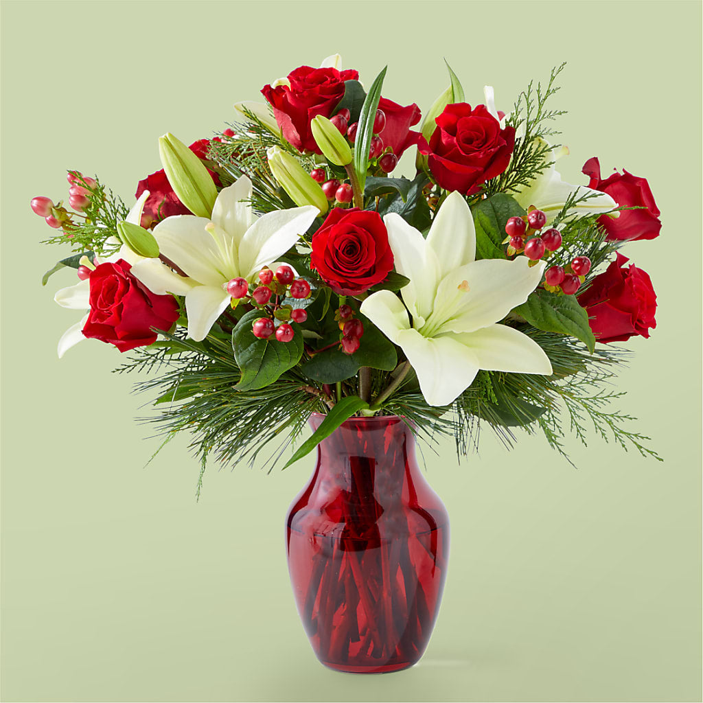 Evergreen Delight Bouquet – Gibney-sims Flowers, Hannibal MO