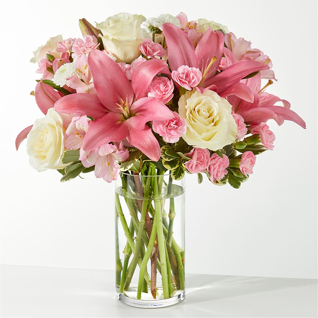 Piece of Cake Bouquet – Gibney-sims Flowers, Hannibal MO