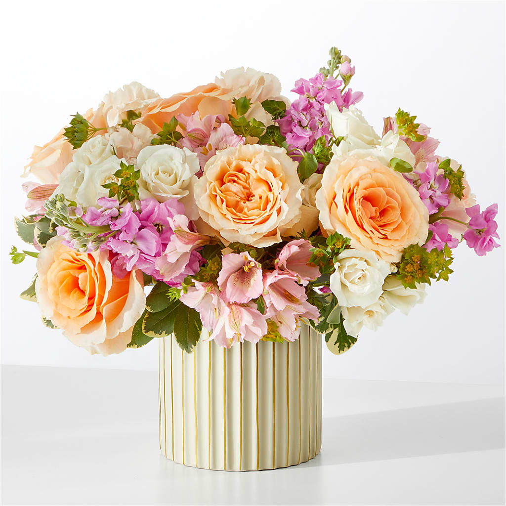 Paradise Bouquet with Ivory Vase – Gibney-sims Flowers, Hannibal MO