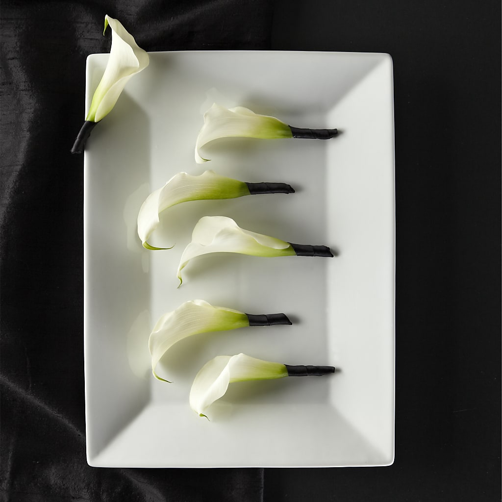 Calla Lily Promise Boutonniere – Gibney-sims Flowers, Hannibal MO