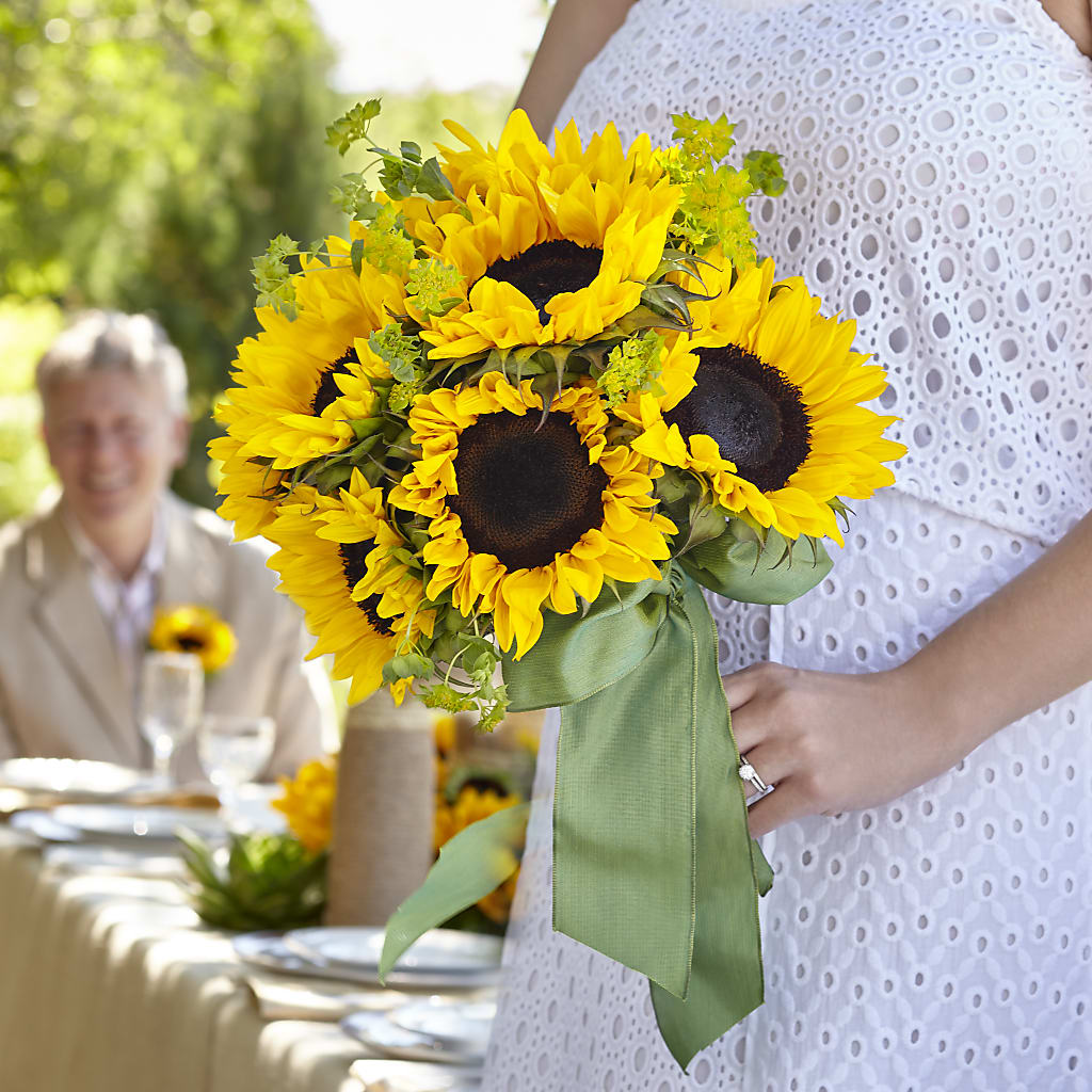 Free Spirit Bouquet – Gibney-sims Flowers, Hannibal MO