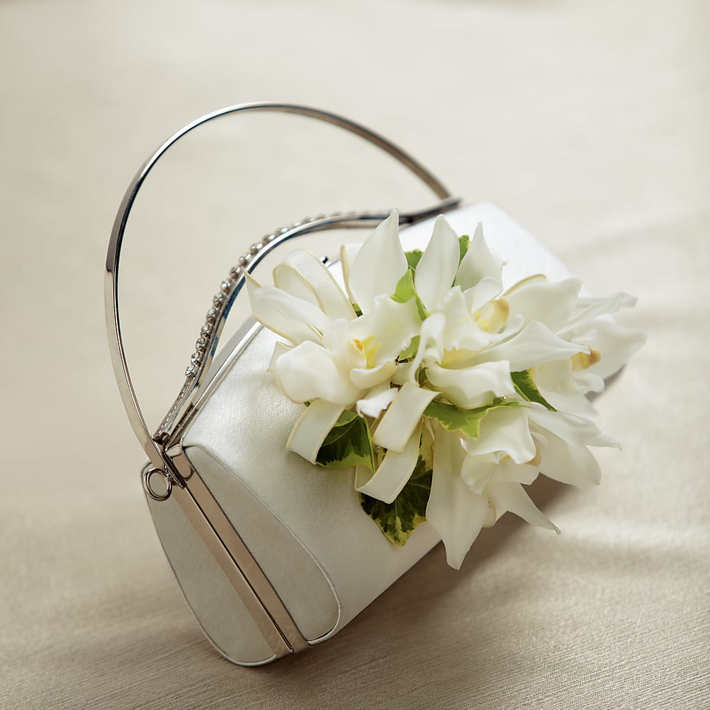 White Purse Decor – Gibney-sims Flowers, Hannibal MO