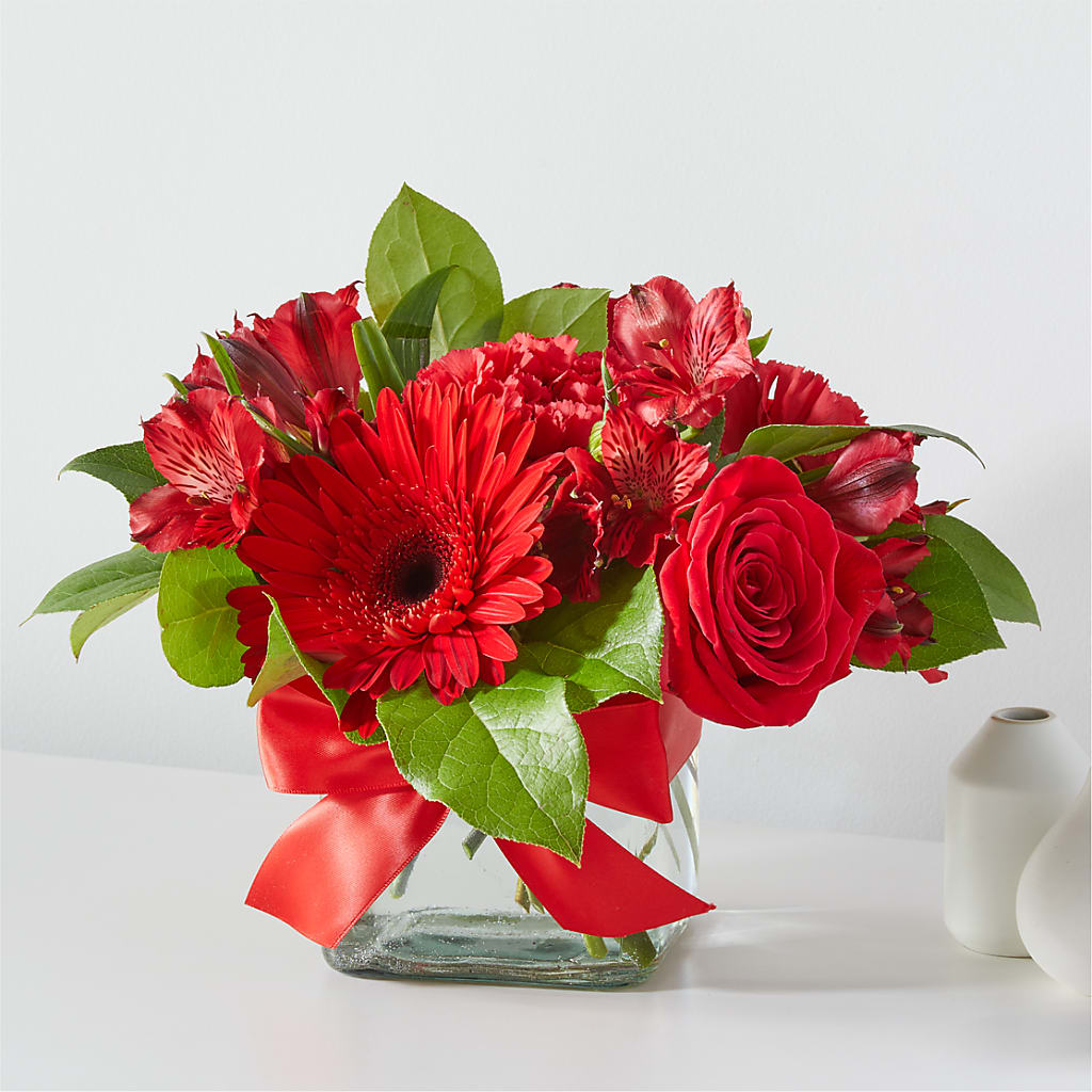 Red Hot Bouquet – Gibney-sims Flowers, Hannibal MO