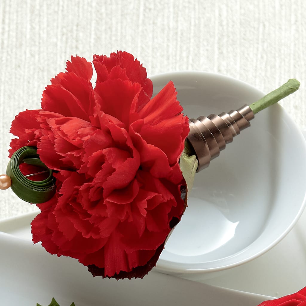 Red Carnation Boutonniere – Gibney-sims Flowers, Hannibal MO