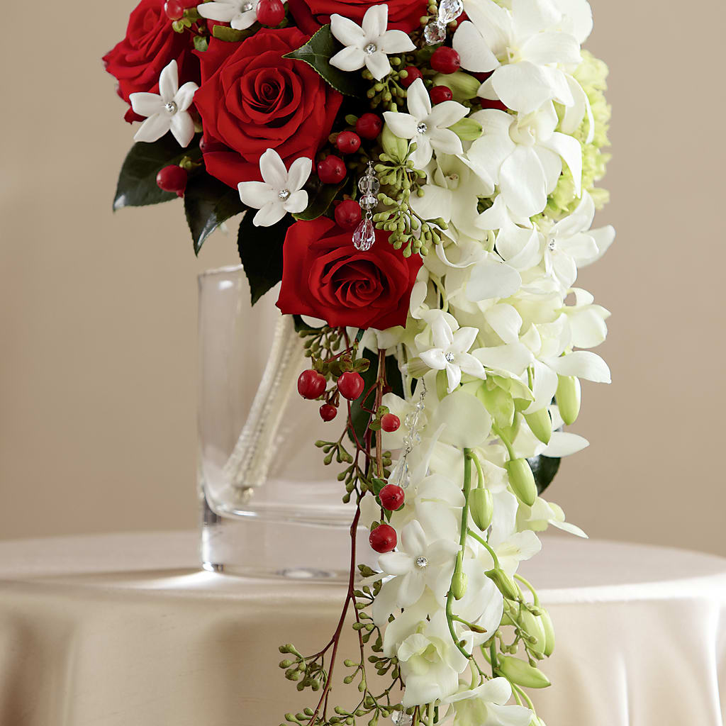 Here Comes the Bride Bouquet – Gibney-sims Flowers, Hannibal MO