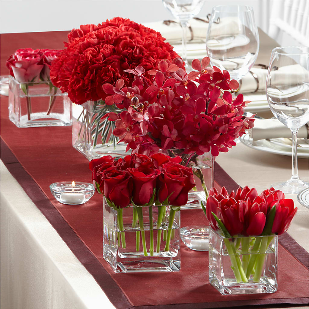 Modern Grace Centerpiece – Gibney-sims Flowers, Hannibal MO