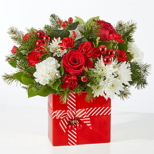 Presents Under the Tree Bouquet –  Gibney-sims Flowers, Hannibal MO