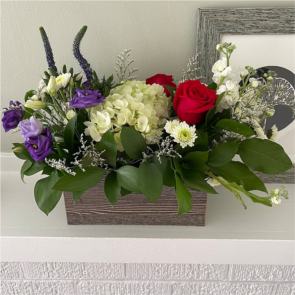 Sweet Magnolia Bouquet –  Gibney-sims Flowers, Hannibal MO