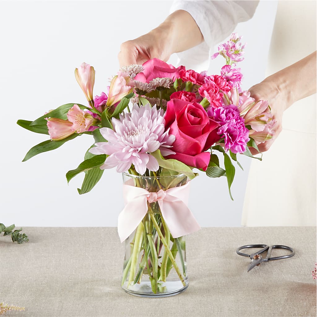 Pink Ribbon - A Florist Original –  Gibney-sims Flowers, Hannibal MO
