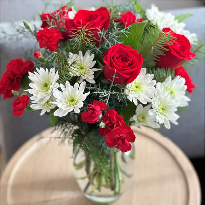 Seasonal Magic Bouquet –  Gibney-sims Flowers, Hannibal MO