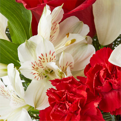 Holiday Season Bouquet –  Gibney-sims Flowers, Hannibal MO