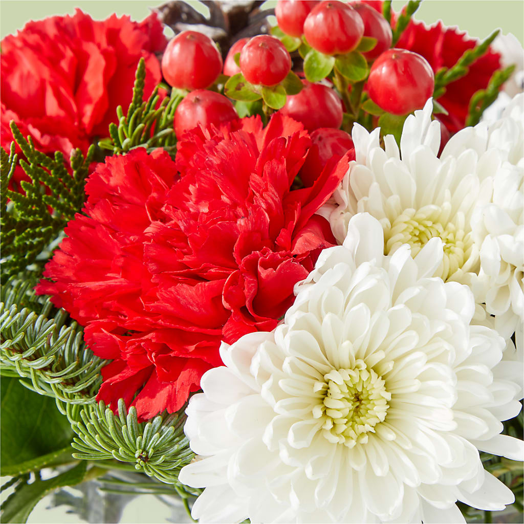 Snow Angel Bouquet –  Gibney-sims Flowers, Hannibal MO