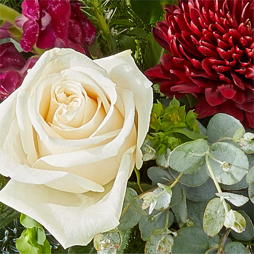 Cranberry Fizz Bouquet –  Gibney-sims Flowers, Hannibal MO
