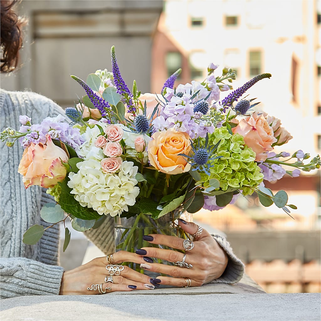 Porch Swing Bouquet –  Gibney-sims Flowers, Hannibal MO