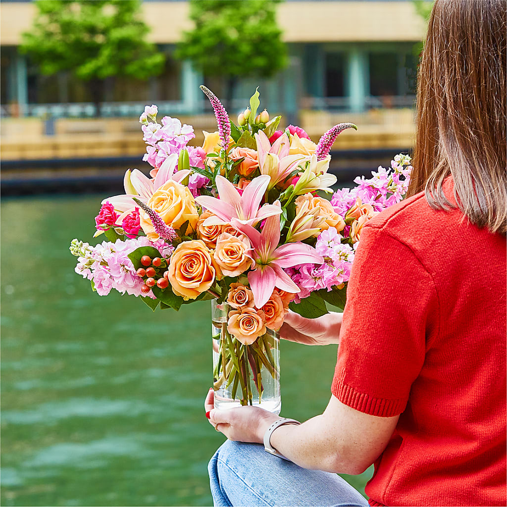 Bisous Bouquet –  Gibney-sims Flowers, Hannibal MO