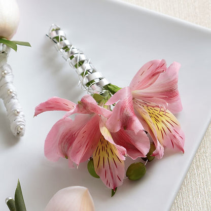 Pink Peruvian Lily Boutonniere –  Gibney-sims Flowers, Hannibal MO